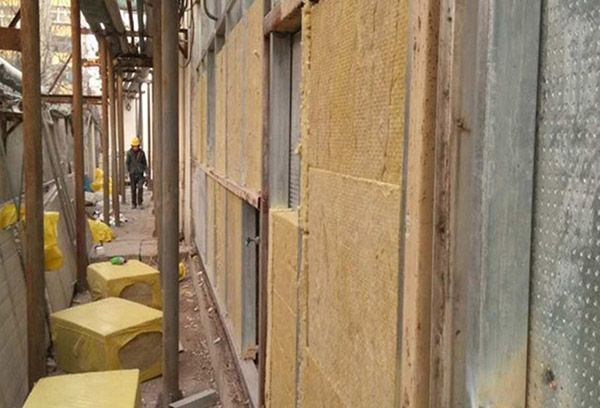 上?？贡瑝S家